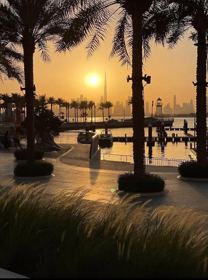 Modern Urban 3 Bedroom Apartment Dubai Creek Harbour